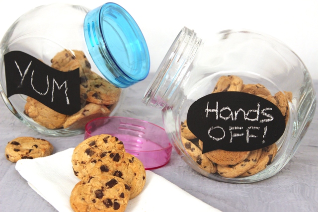 Cookie Jars With DIY Chalkboard Labels